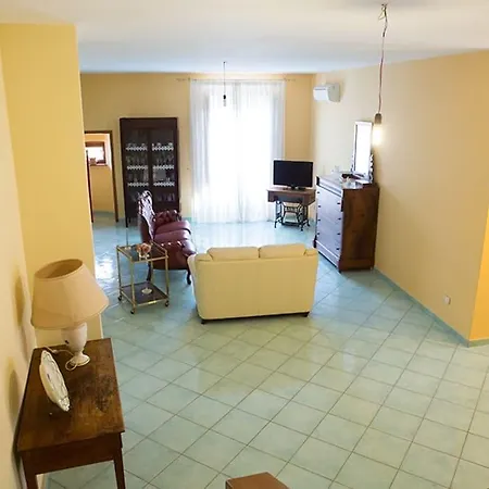 La Rimessa Apartment Santa Maria di Castellabate